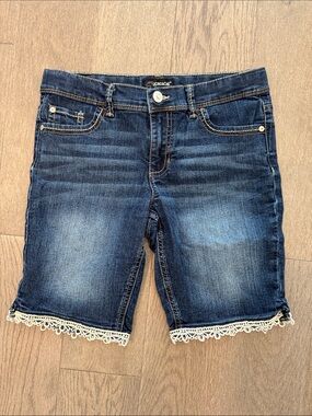 Jordache Denim Summer Shorts Girls 14 Teen Pockets Appliqué Hem Mid Thigh Length